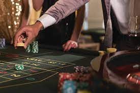 Ekosistem hiburan bartogel mencakup Dota 2, live casino, taruhan olahraga, dan slot games dalam satu platform